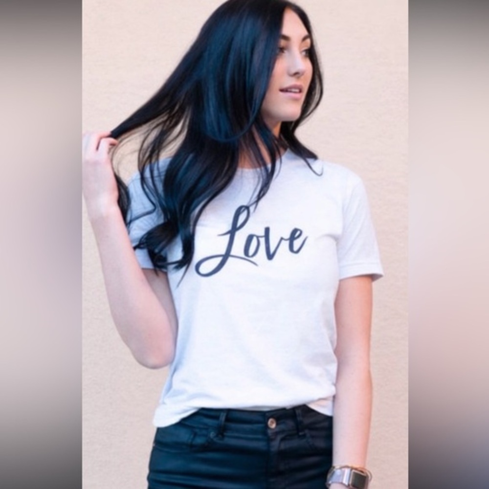 Christian Siriano NY "Love" white short-sleeve tee shirt 
black felt graphic